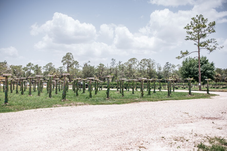 More Photos Of 20948 Corkscrew Rd, Estero Winery Vineyard For Sale