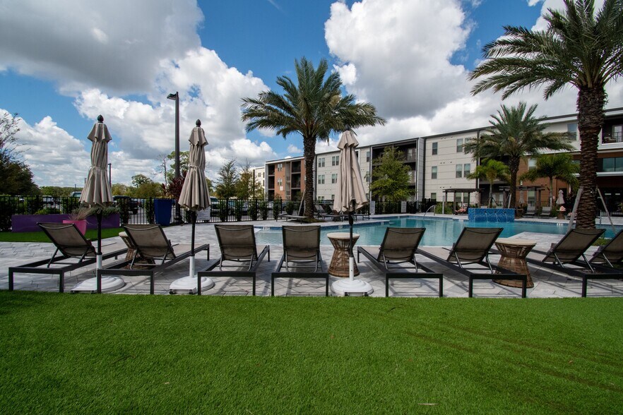 More Photos Of 234 E Mitchell Hammock Rd, Oviedo Apartments For Lease