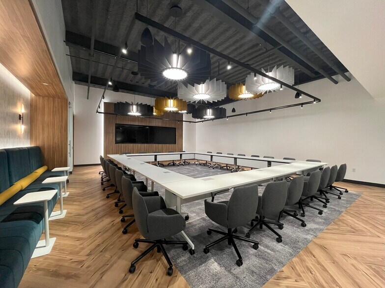 More Photos Of 58 S River Dr, Tempe Office For Lease