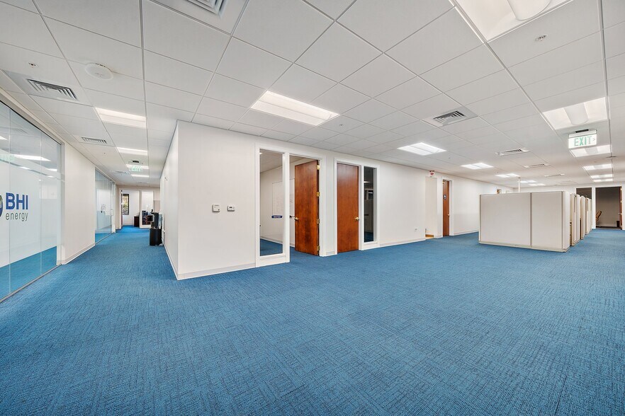 More Photos Of 500 Columbia Dr, West Palm Beach Office For Lease