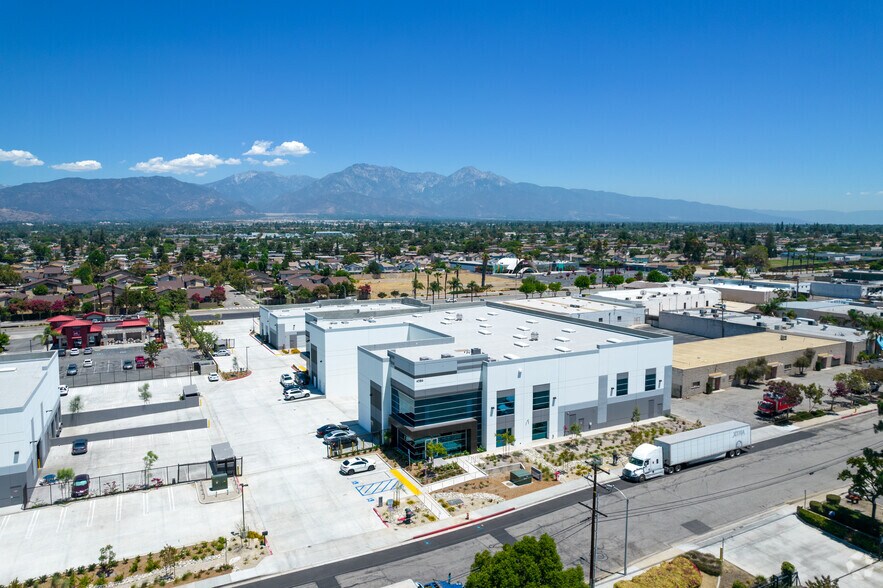 More Photos Of 4586 Brooks, Montclair Distribution For Lease
