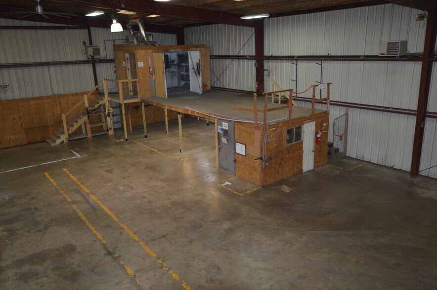 Primary Photo Of 4951 Grisham Dr, Rowlett Manufacturing For Lease