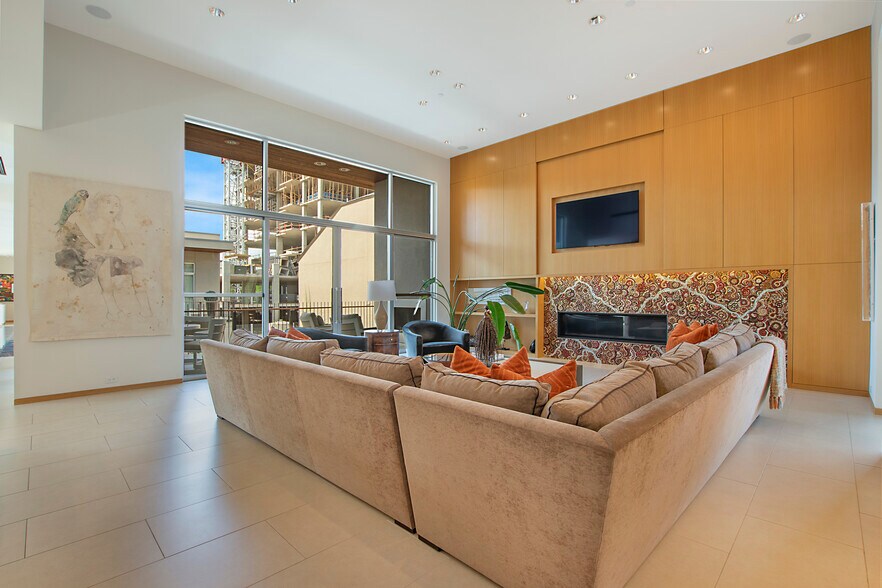 More Photos Of , Dallas Unknown For Sale