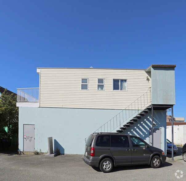 More Photos Of 9783 3rd St, Sidney Storefront Retail Office For Lease