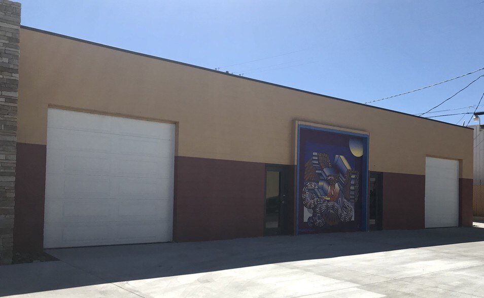 More Photos Of 1880 Prosperity St, Reno Showroom For Lease