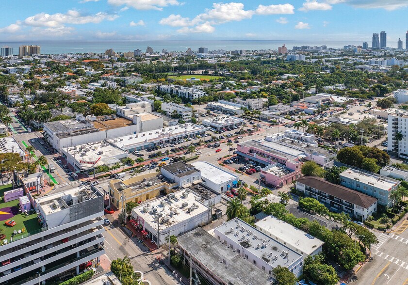 More Photos Of 1558 Alton Rd, Miami Beach Office For Sale