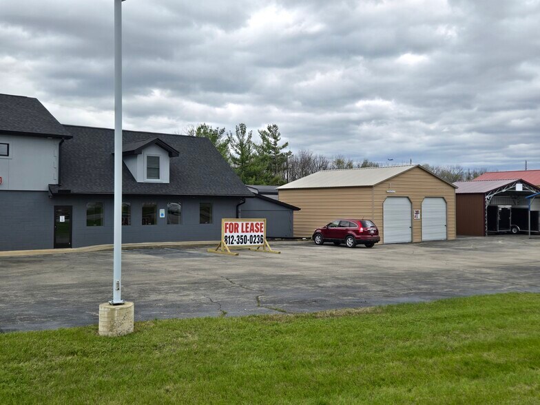 Primary Photo Of 5150 Indianapolis Rd, Columbus Freestanding For Lease