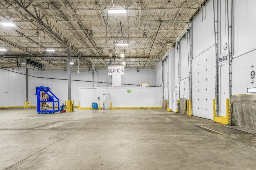 More Photos Of 4401-4409 Wanda Ave, McAllen Refrigeration Cold Storage For Lease