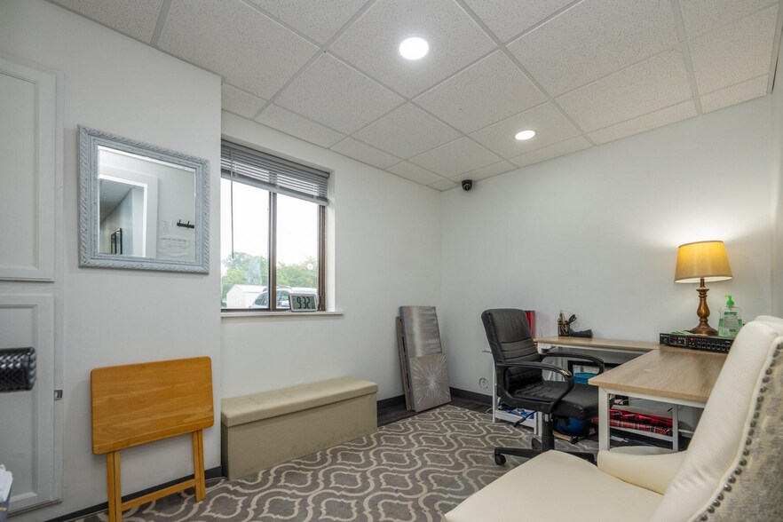 More Photos Of 3830-3824-M-139 Saint Joseph, MI 49085, Saint Joseph Medical For Sale