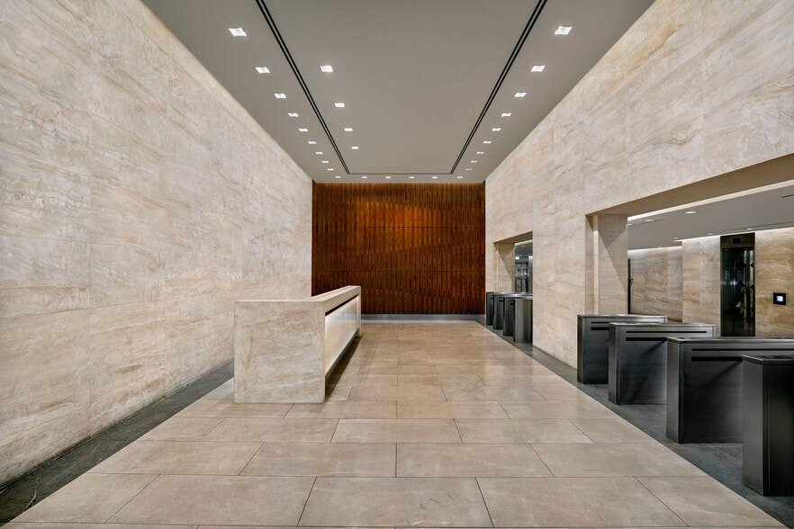 More Photos Of 580 Fifth Ave, New York Office For Lease