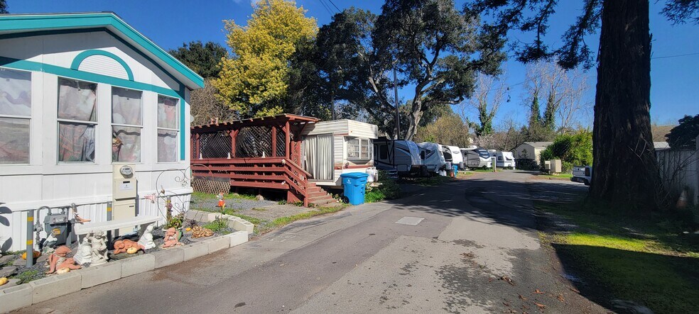 More Photos Of 6070 Old Redwood Hwy, Penngrove Manufactured Housing Mobile Home Park For Sale