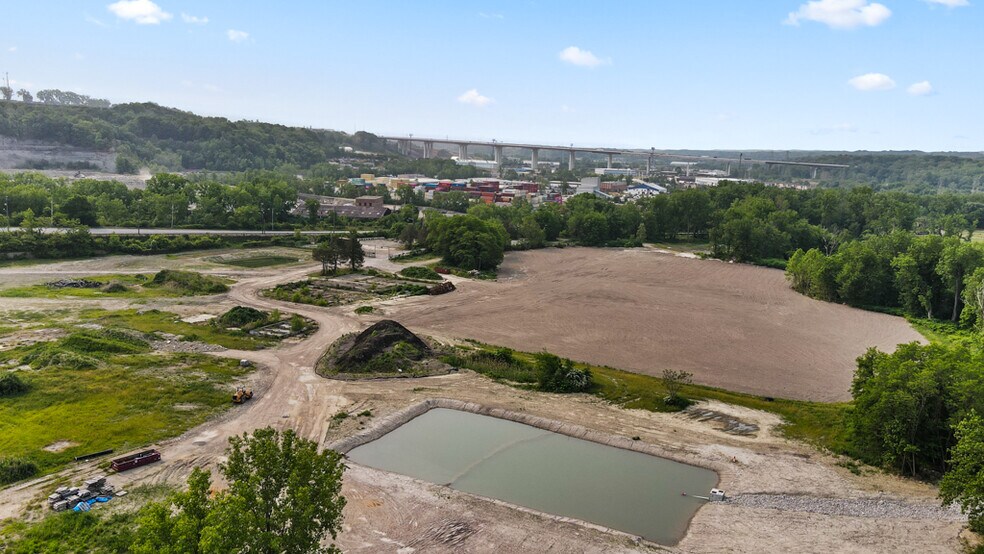 More Photos Of 5000 Warner Rd, Garfield Heights Land For Sale