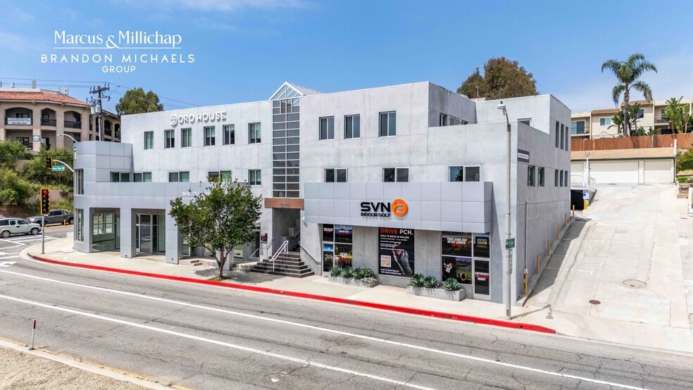 More Photos Of 28955 Pacific Coast Hwy, Malibu Storefront Retail Office For Sale
