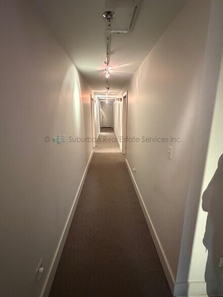 More Photos Of 2600 Beverly Dr, Aurora Light Distribution For Sale