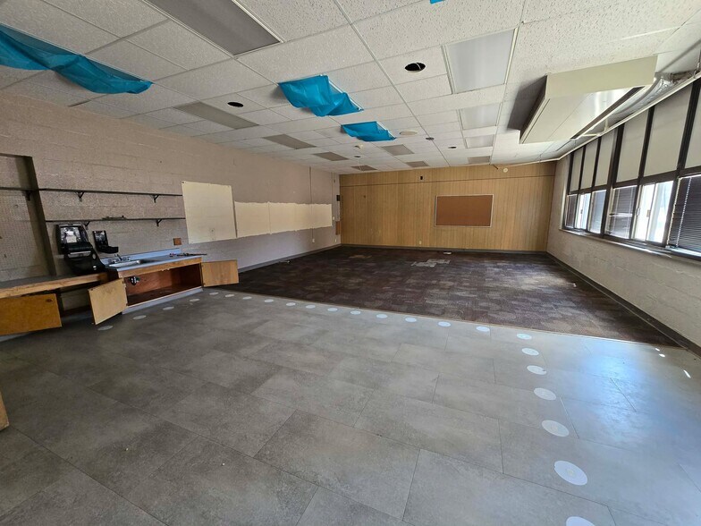 More Photos Of 613 Mulberry st, Yankton Specialty For Sale