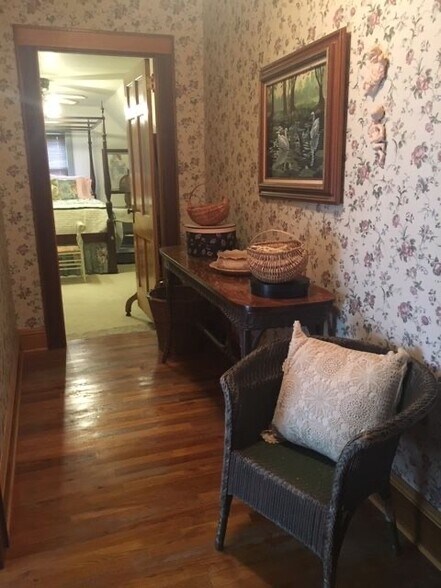 More Photos Of 319 Bryson Neal rd, Hico Land For Lease