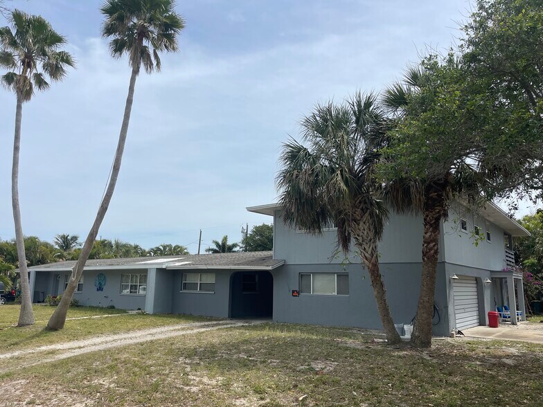 More Photos Of 139 2nd Ave, Indialantic Multifamily For Sale
