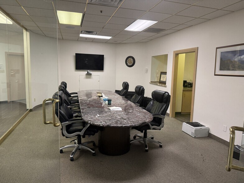 More Photos Of 195 E Reno Ave, Las Vegas Light Distribution For Lease