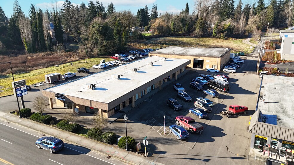 Primary Photo Of 1420 Meridian Ave E, Milton General Retail For Sale