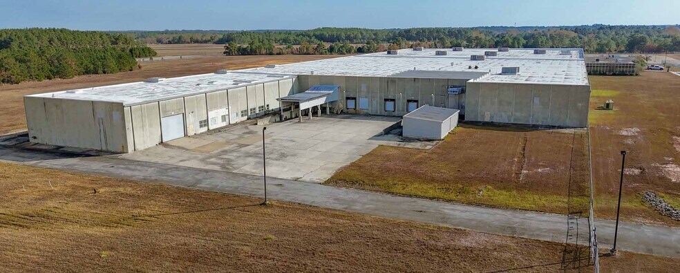 More Photos Of 1090 Joey Zorn Blvd, Barnwell Warehouse For Sale