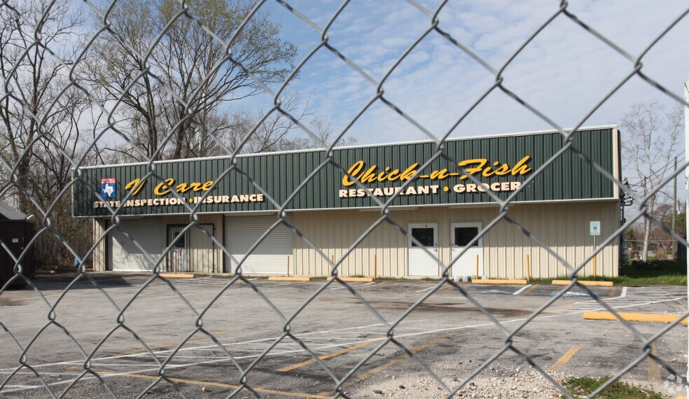 More Photos Of 7419 Hirsch Rd, Houston Freestanding For Lease