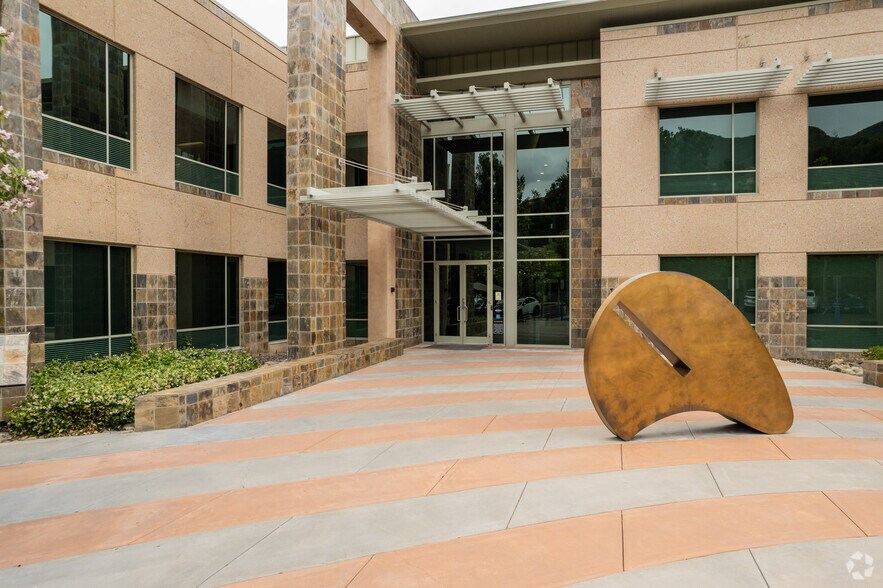 More Photos Of 30301 Agoura Rd, Agoura Hills Office For Lease
