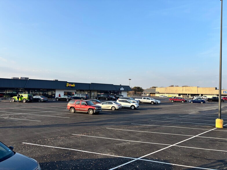 More Photos Of 5201 S Colony Blvd, The Colony Unknown For Lease