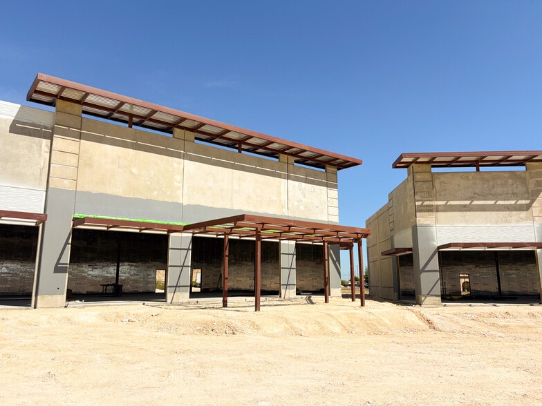 More Photos Of 21114 US-281, San Antonio Freestanding For Lease