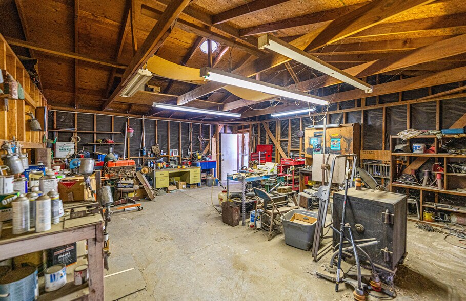 More Photos Of 26380 Green Ave, Hemet Specialty For Sale