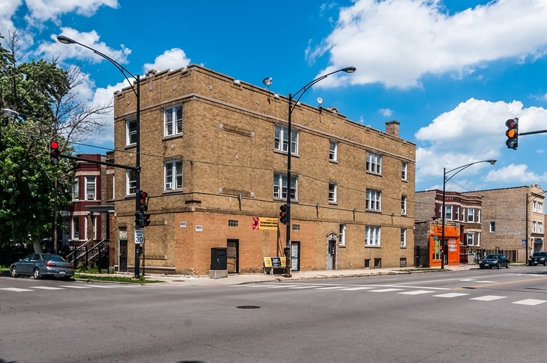 Primary Photo Of 3748-3756 W Division St, Chicago Apartments For Sale