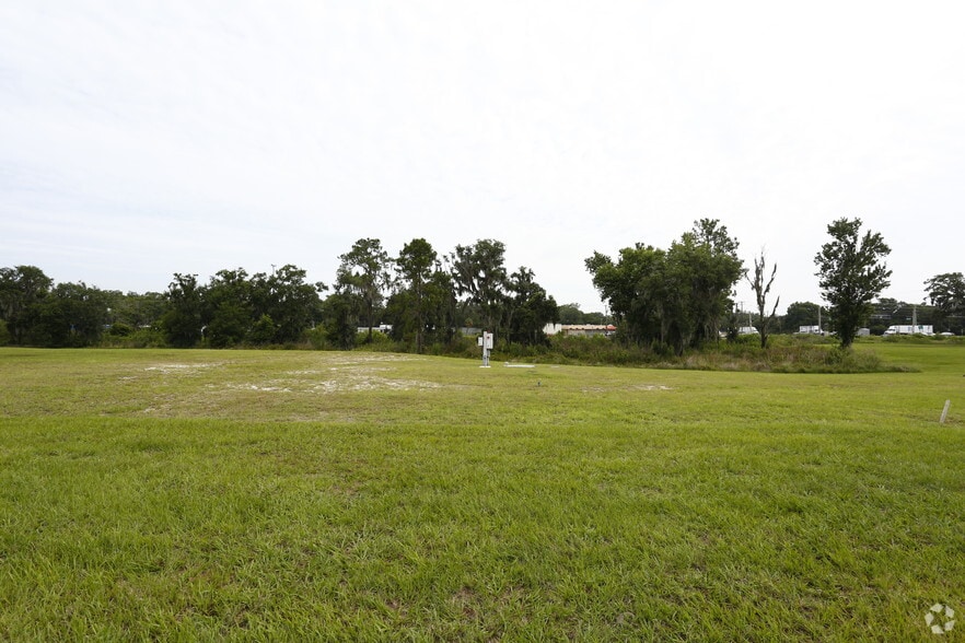 More Photos Of 201 S County Line Rd, Plant City Unknown For Lease