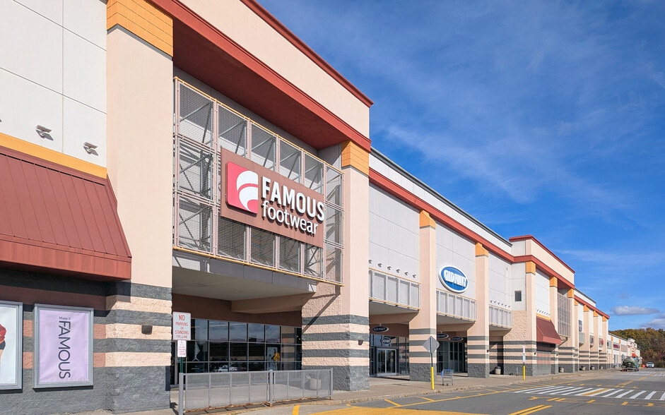 More Photos Of 444-470 Route 211 E, Middletown Unknown For Lease