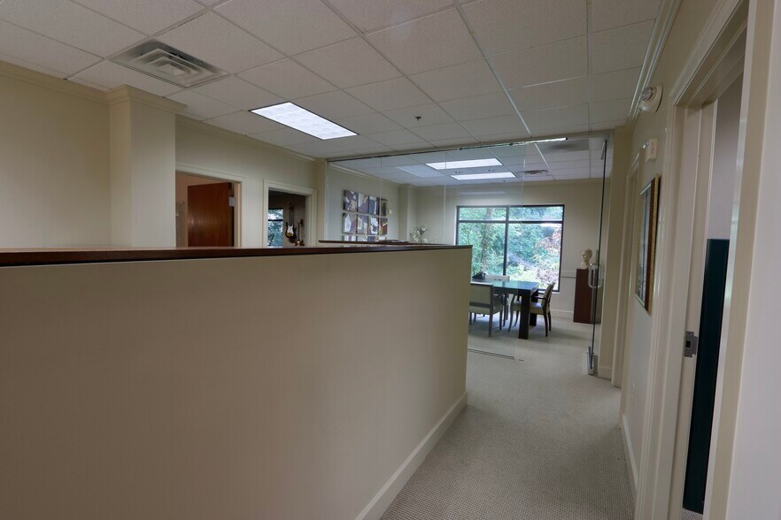 More Photos Of 5855 Sandy Springs Cir NE, Atlanta Office For Sale