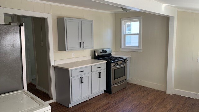 More Photos Of 2053 Linden Ave, Memphis Apartments For Sale