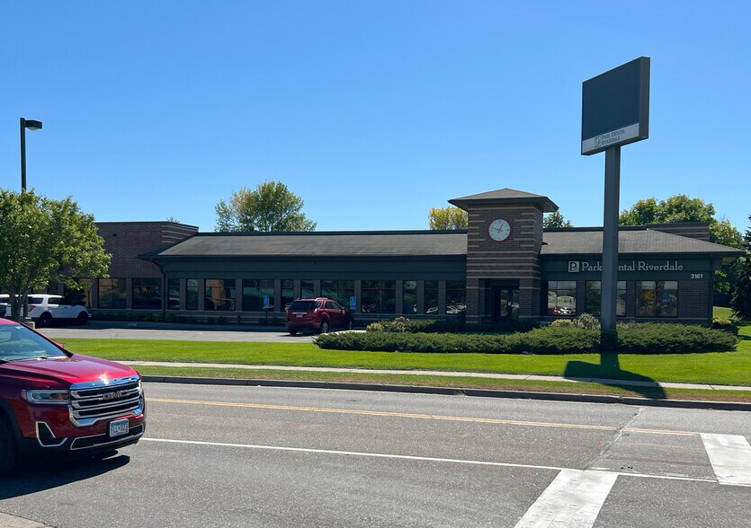 More Photos Of 3161 NW Northdale Blvd, Minneapolis Office For Lease