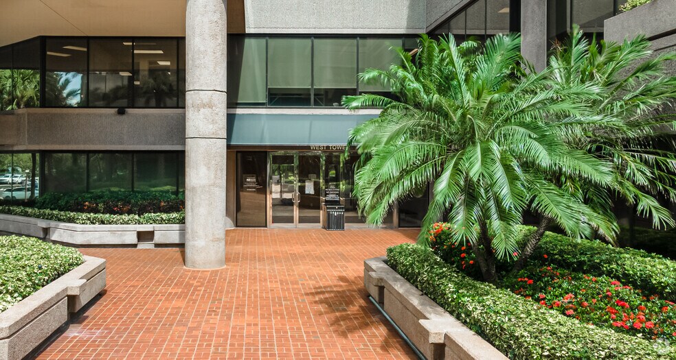 More Photos Of 11780 US Highway 1, Palm Beach Gardens Unknown For Lease