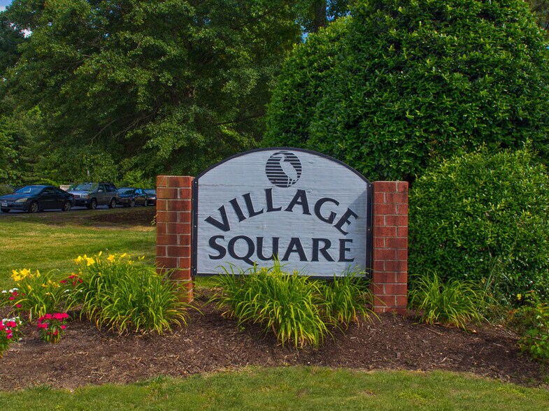 More Photos Of 5007 Victory Blvd, Yorktown General Retail For Lease