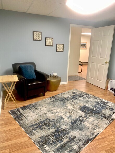 More Photos Of , Waynesboro Office For Sale