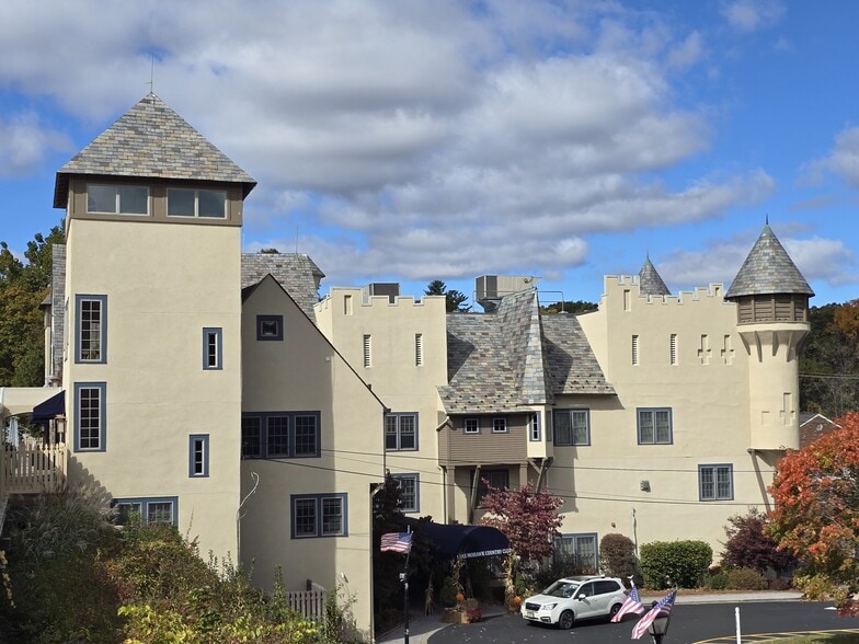 More Photos Of 7 Boardwalk, Sparta Restaurant For Sale