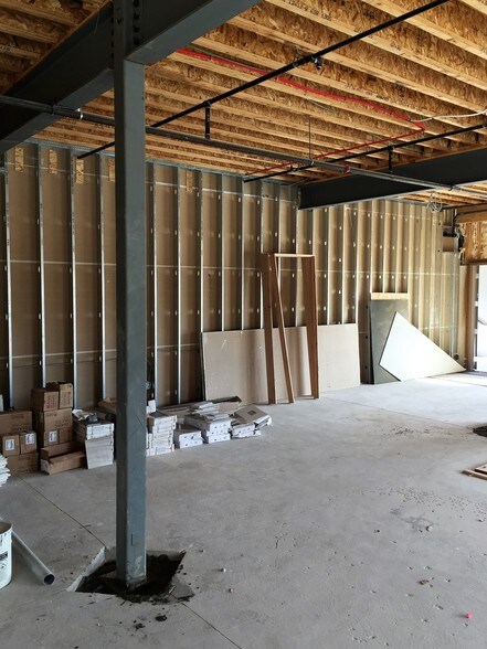 More Photos Of 240 N 1200 E, Lehi Medical For Sale