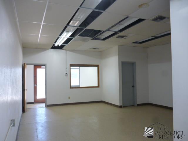 More Photos Of 642 E 39th Pl, Yuma Flex For Sale