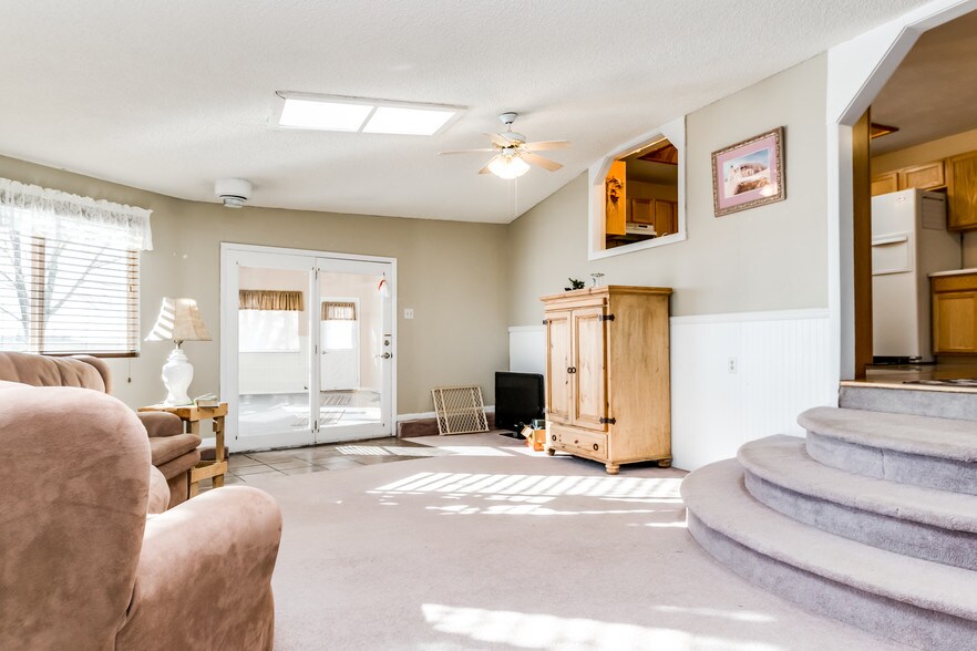 More Photos Of 40444 Bush Rd, Avondale Specialty For Sale