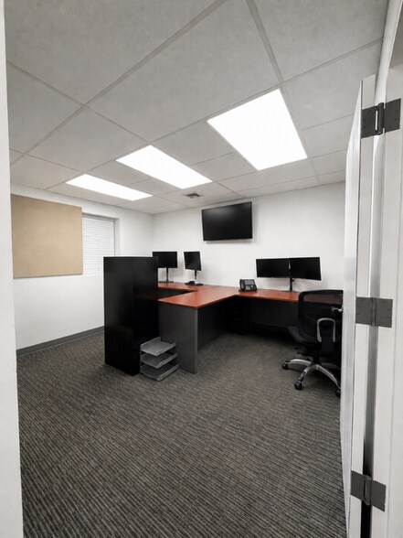 More Photos Of 230 Hilton Ave, Hempstead Medical For Sale