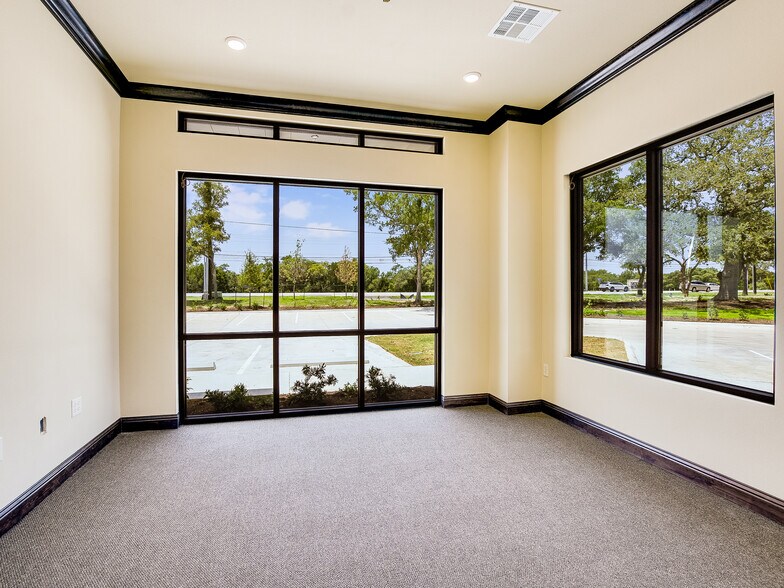 More Photos Of 4881 Williams Dr, Georgetown Medical For Sale