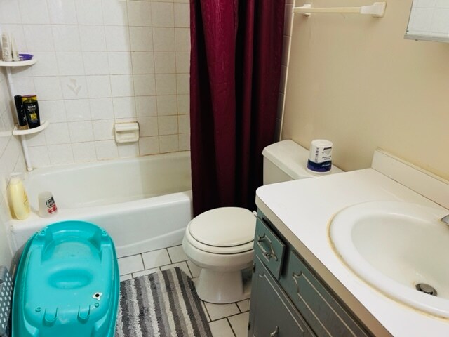 More Photos Of 5801 N Northwest Hwy, Chicago Apartments For Sale