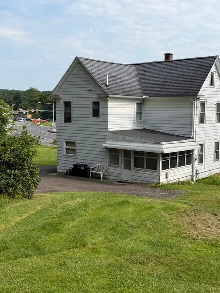 Primary Photo Of 50 Kirkendall Ave, Shavertown Flex For Sale