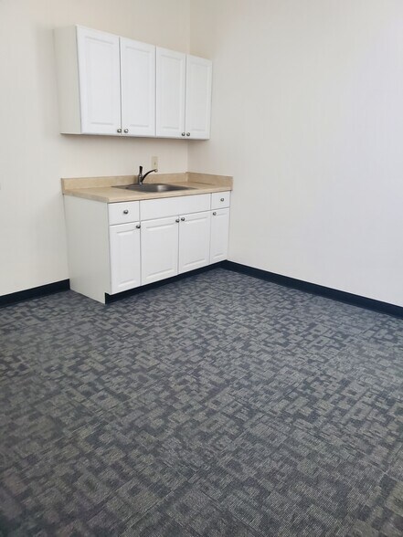 More Photos Of 90 Great Oaks Blvd, San Jose Research And Development For Lease