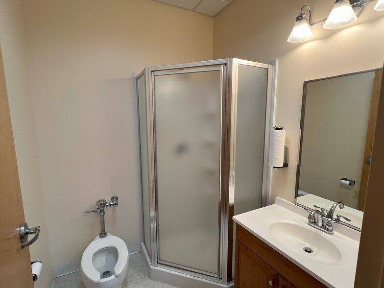 More Photos Of 265 Benton Dr, East Longmeadow Medical For Sale