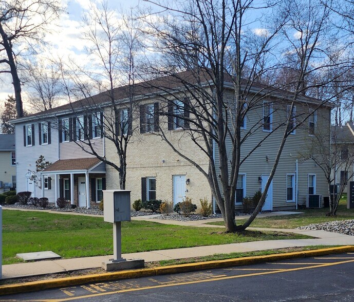 More Photos Of 32 Jefferson Plz, Princeton Medical For Sale