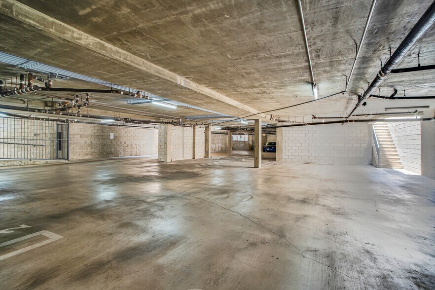 More Photos Of 1207 N Columbus Ave, Glendale Apartments For Sale